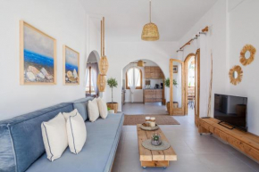 Sandy's Cycladic Style Apartment